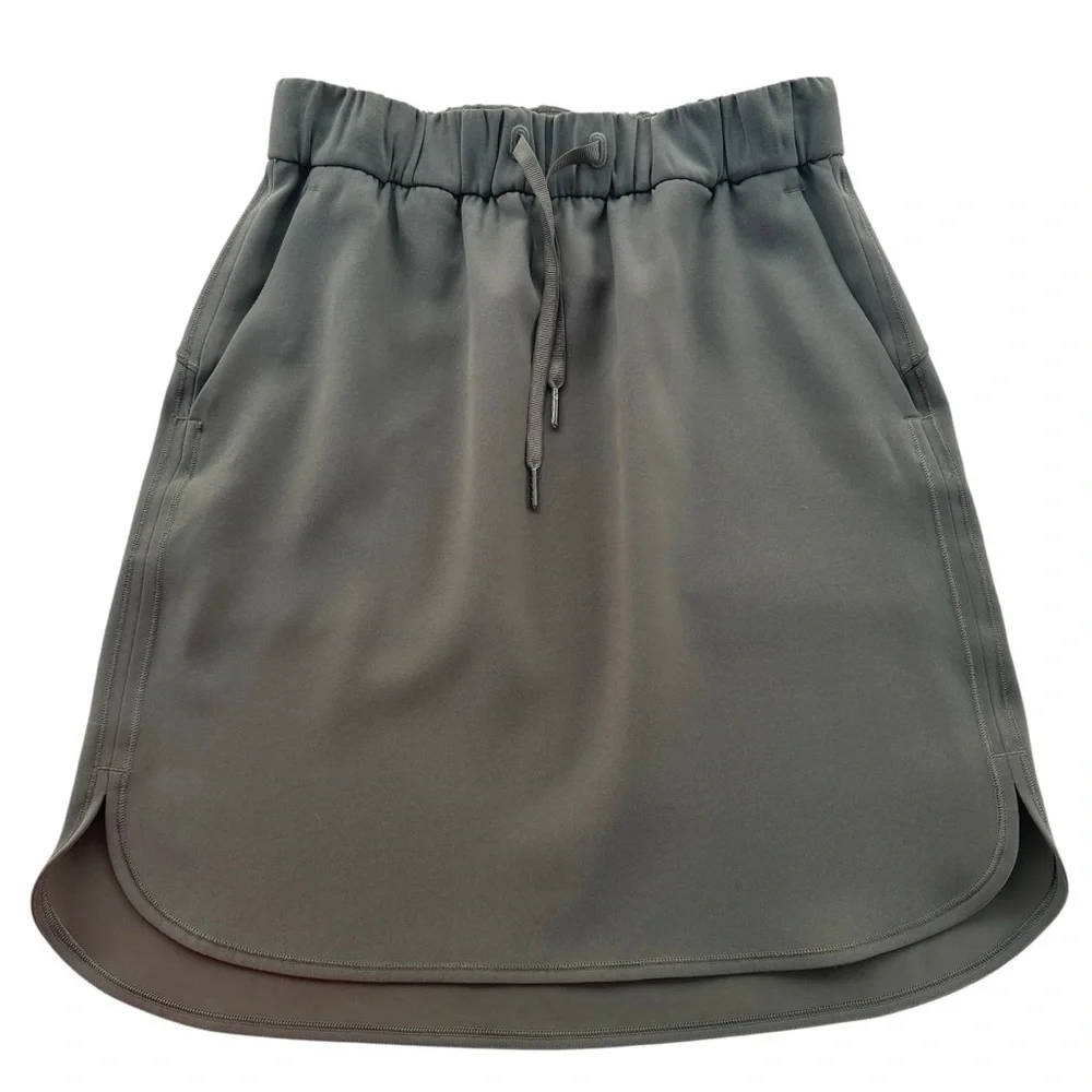 lululemon On The Fly Skirt Gray Sage Green Size 6
